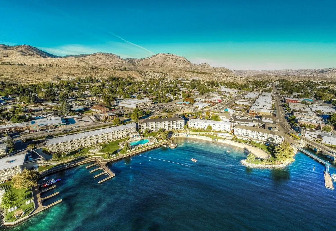 Campbells Resort on Lake Chelan hotel hero