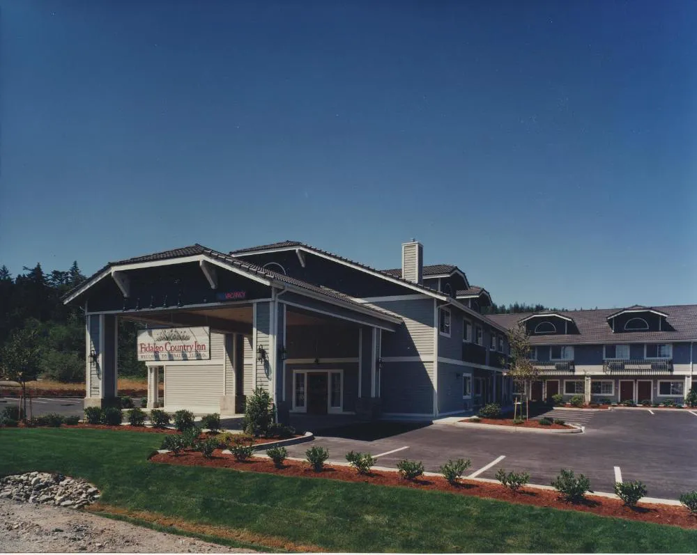 Fidalgo Country Inn hotel hero