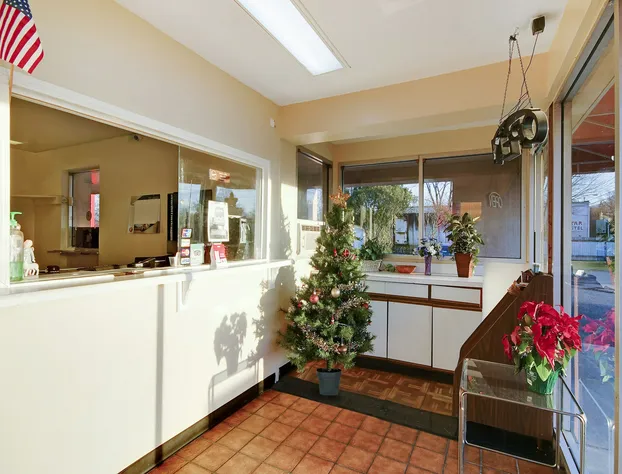 OYO Hotel Petersburg VA I-95 & E Washington St hotel detail image 4