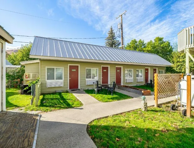 Riverwalk Inn hotel detail image 2