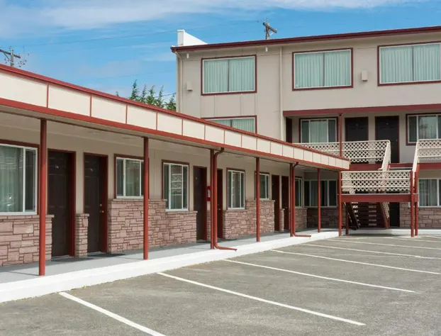 Flagstone Motel hotel detail image 2