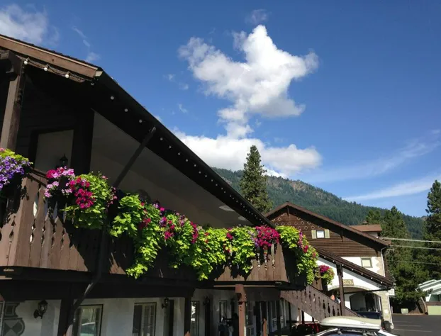 Linderhof Inn hotel detail image 1