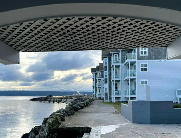 Tides Inn & Suites hotel detail image 2