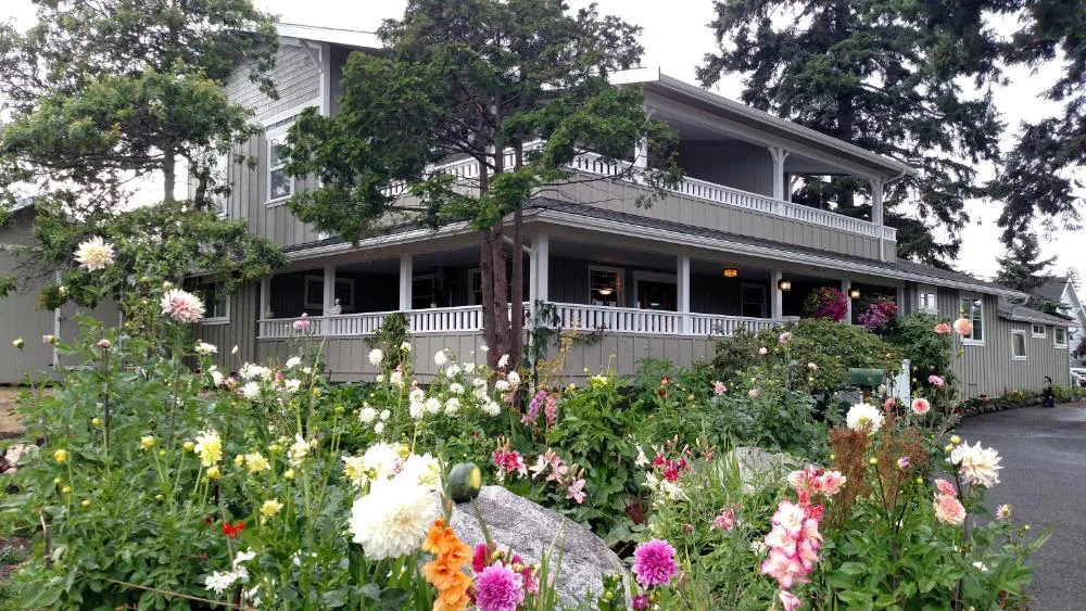 Friday Harbor Grand B&B hotel hero