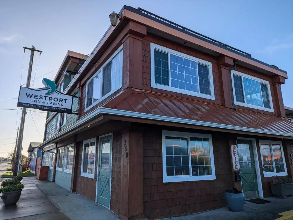 Westport Inn hotel hero