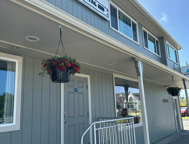 The Coastal Inn and Suites hotel detail image 4