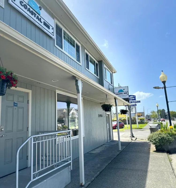 The Coastal Inn and Suites hotel hero
