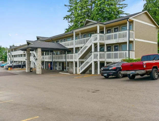 Basecamp Puyallup a Travelodge by Wyndham hotel detail image 2
