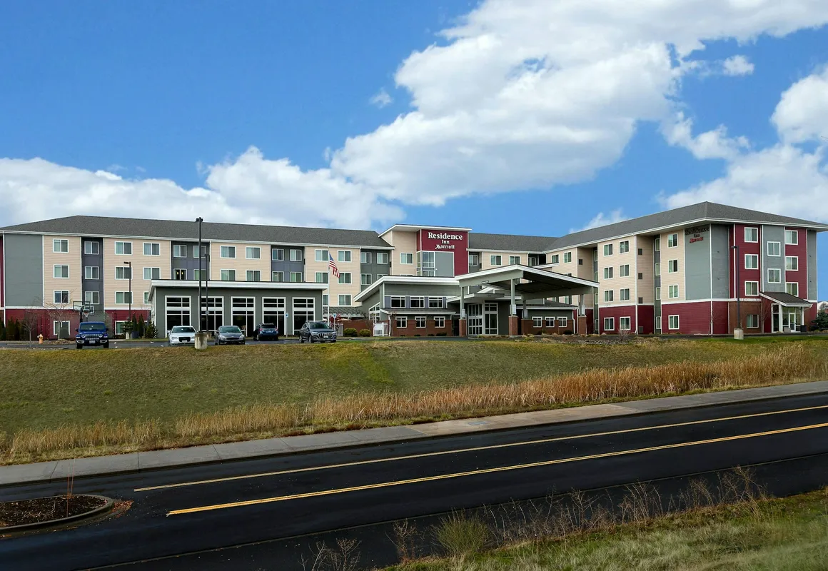 Residence Inn Pullman hotel hero