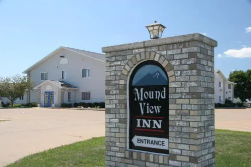Cobblestone Inn & Suites - Platteville hotel hero