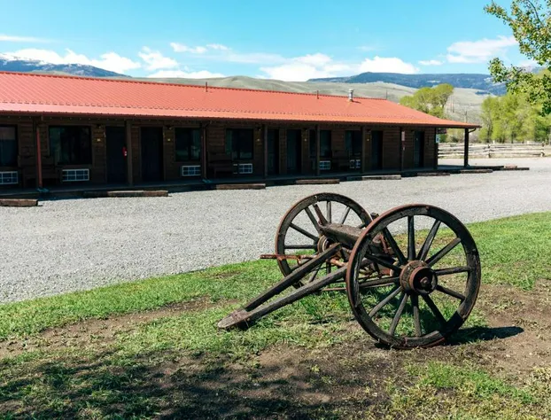 The Longhorn Ranch Lodge and RV Resort hotel detail image 4