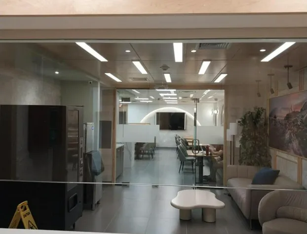 Greenview Inn Riverhead hotel detail image 1