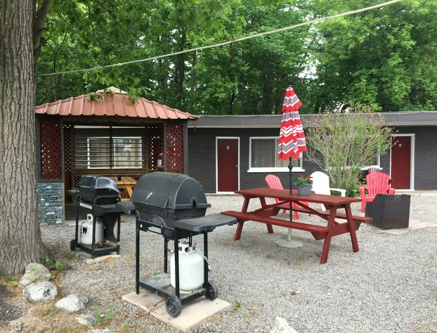 Edgewater Resorts - Edgewater Inn hotel detail image 1