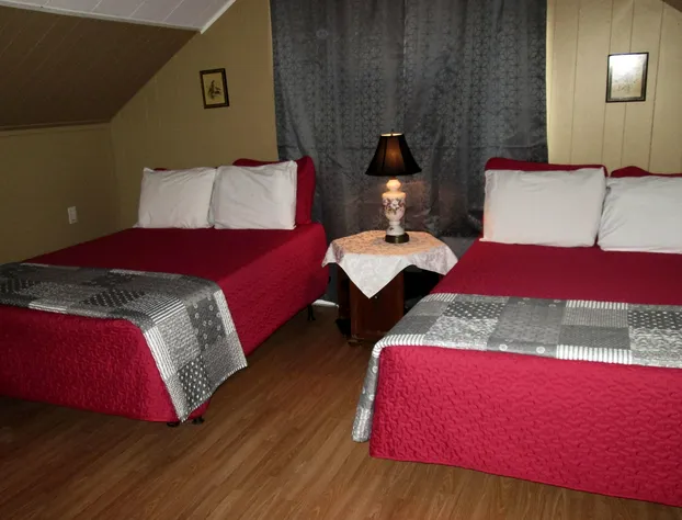 Edgewater Resorts - Edgewater Inn hotel detail image 4