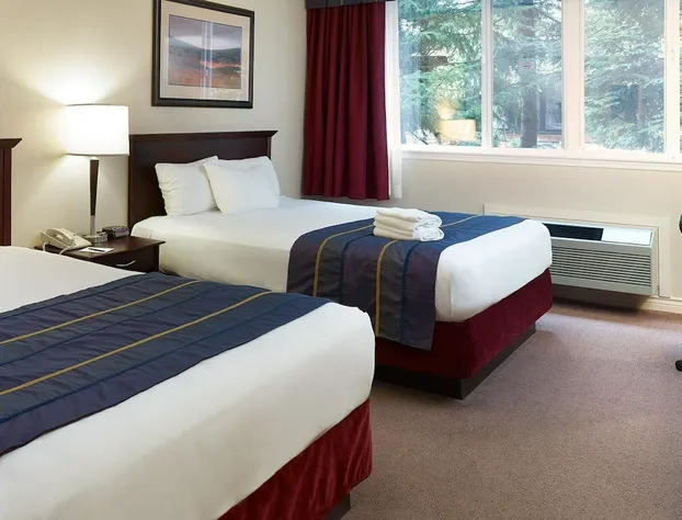 Harrison Hot Springs Resort and Spa hotel detail image 4