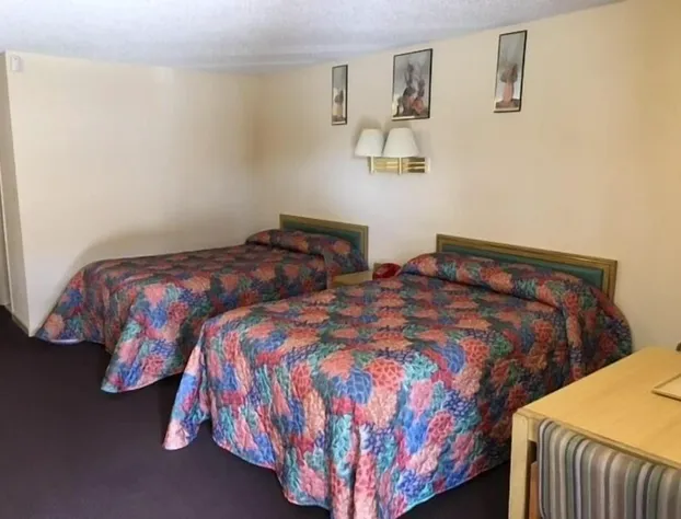 Colonade Motel hotel detail image 3