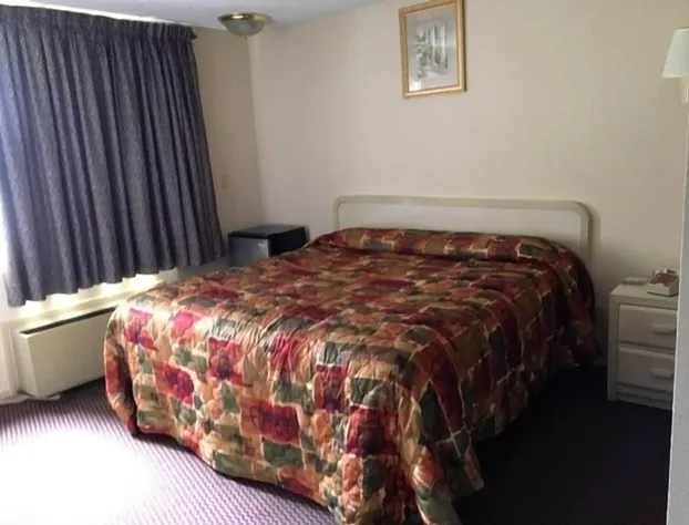 Colonade Motel hotel detail image 4