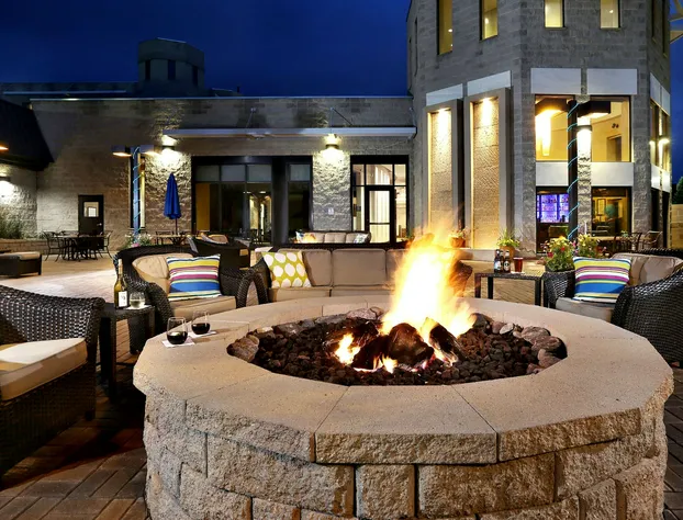 DoubleTree by Hilton Denver - Thornton hotel detail image 3