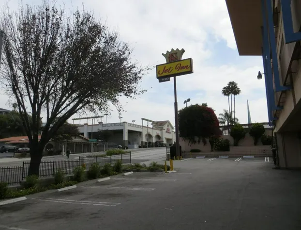 Jet Inn hotel detail image 2