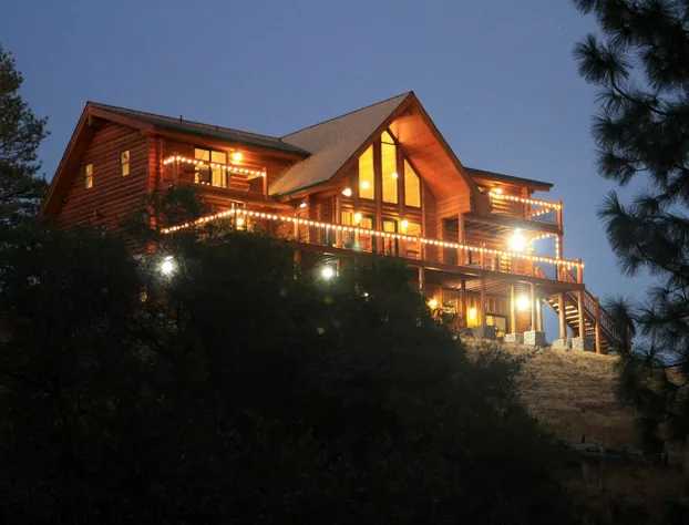 Courtwood Inn hotel detail image 1