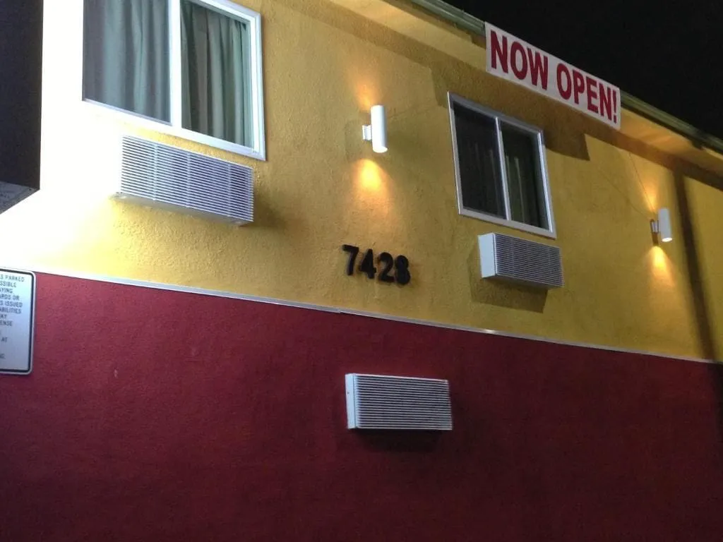 El Rancho Motel hotel hero