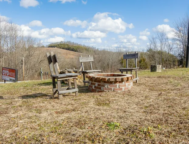 OYO Hotel Mt. Vernon KY - Renfro valley/I-75 hotel detail image 1