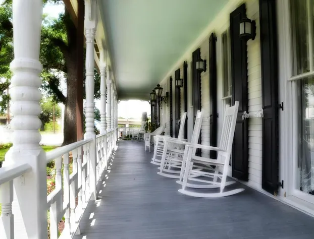 The Grand Magnolia Ballroom & Suites hotel detail image 1