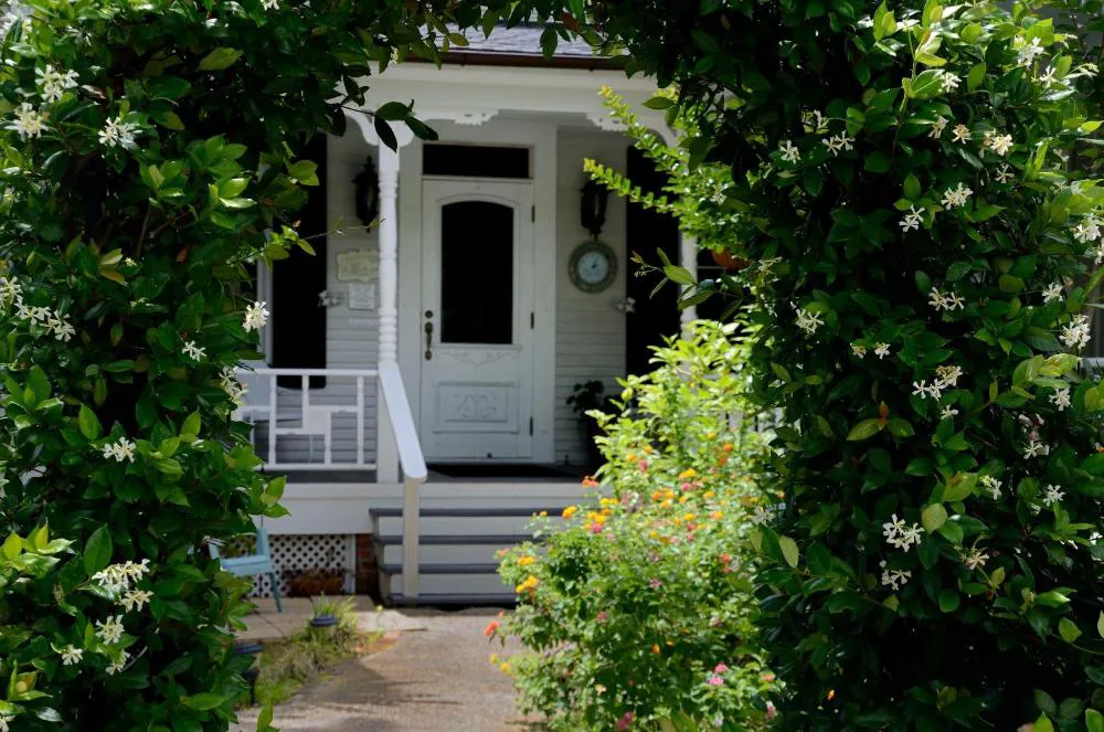 The Grand Magnolia Ballroom & Suites hotel hero