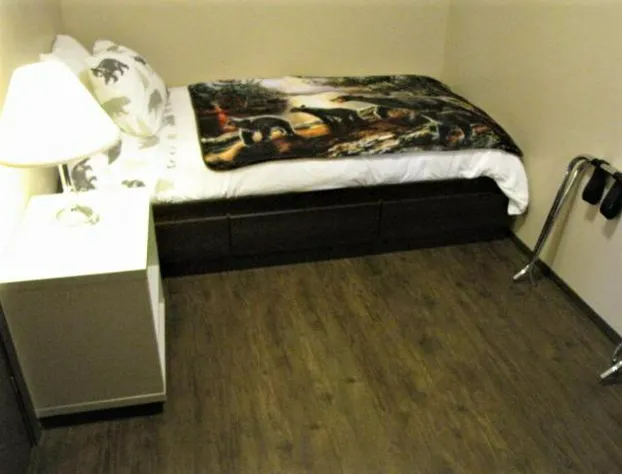 Bear Country Inn and Suites hotel detail image 4