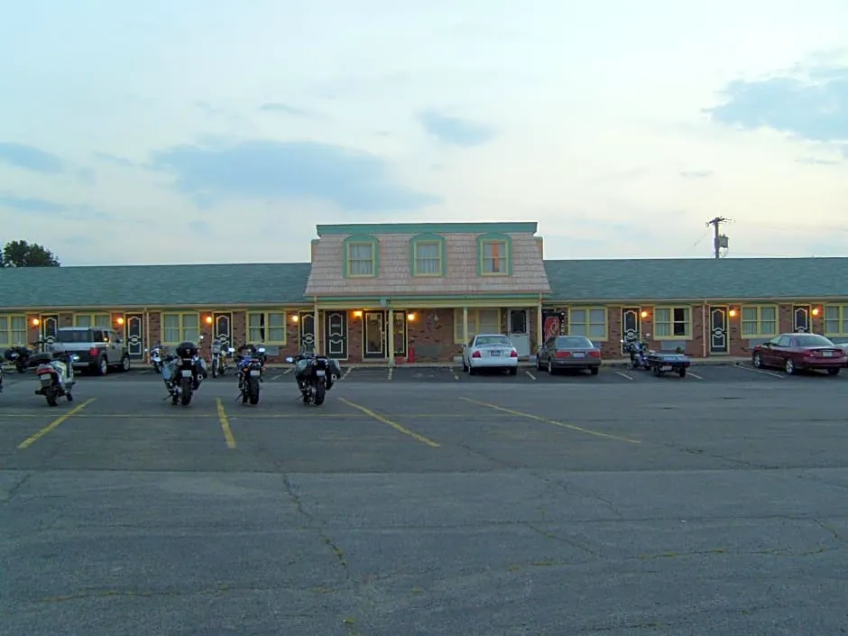 Relax Inn - Shelby hotel hero