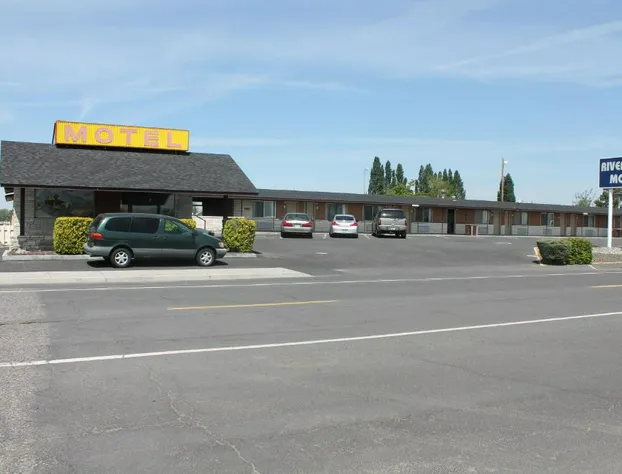 Americas Best Value Inn Boardman hotel detail image 1