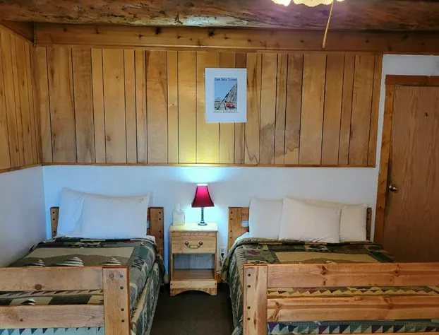 Duck Lake Lodge hotel detail image 4