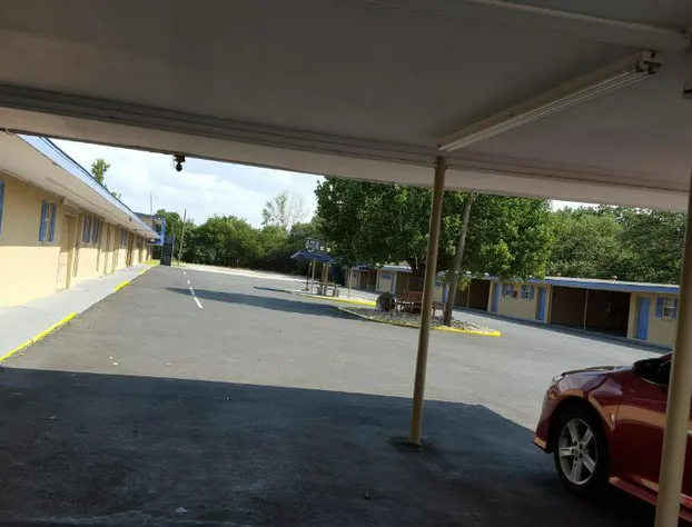 Royal Inn hotel detail image 3