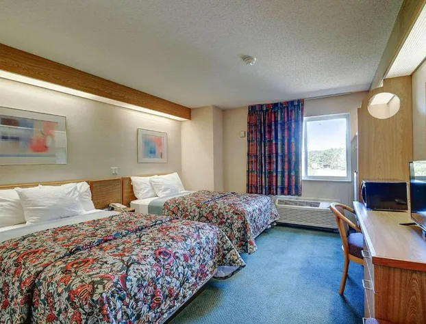 Rodeway Inn Willington North hotel detail image 4