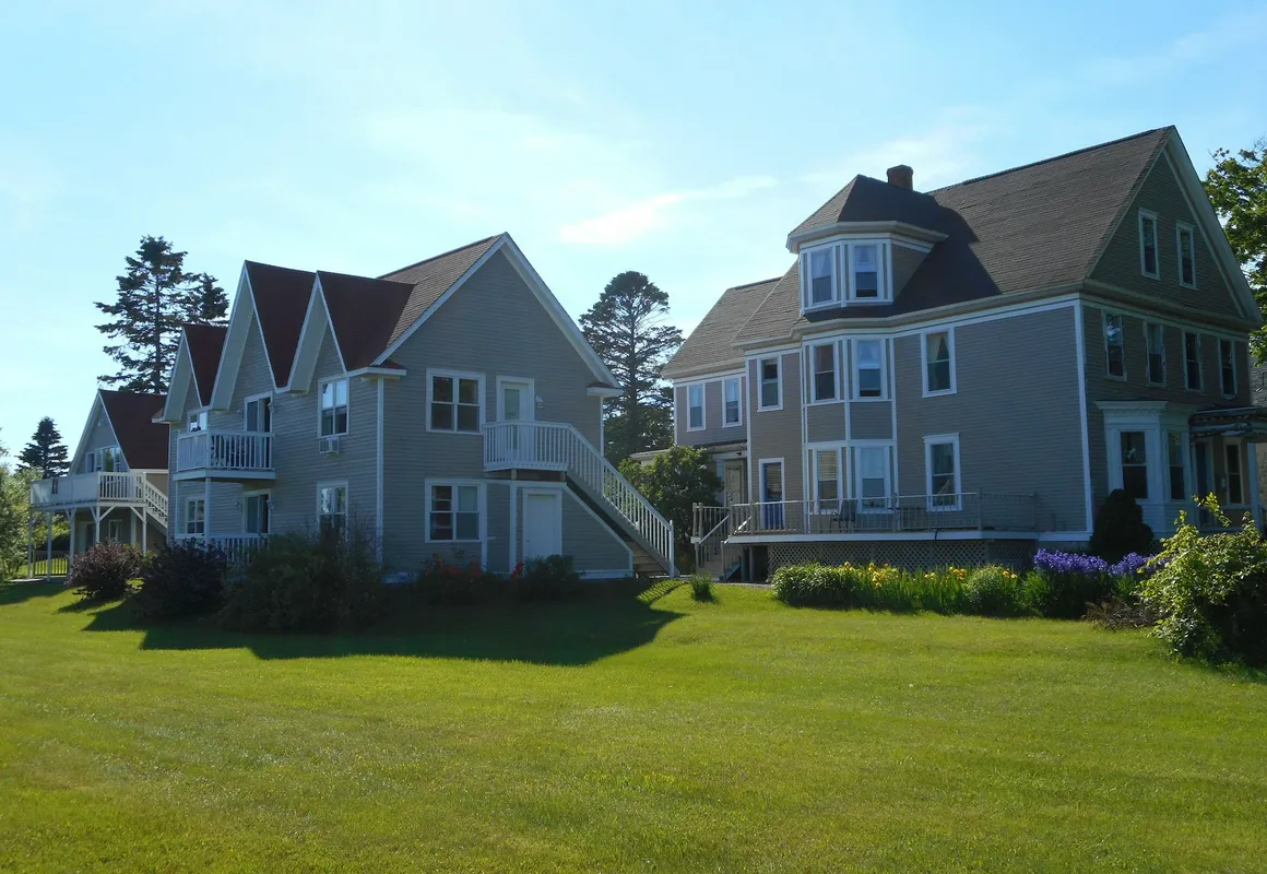 Beach Street Inn hotel hero