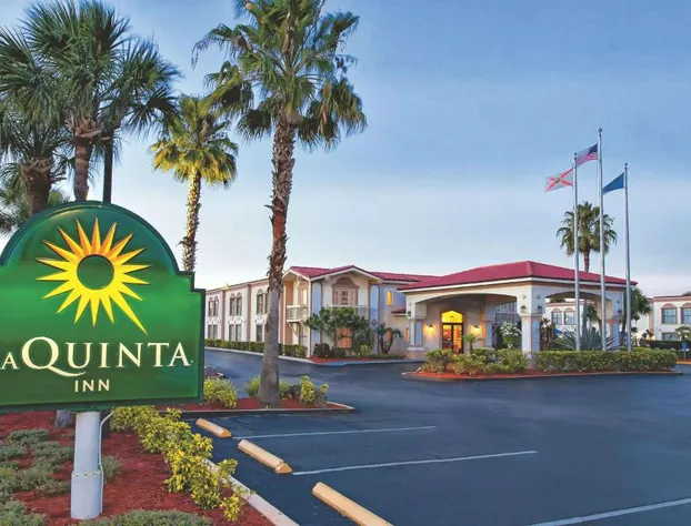 La Quinta Inn by Wyndham Orlando International Drive North hotel detail image 1