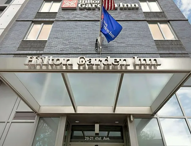 Hilton Garden Inn Long Island City New York hotel detail image 2