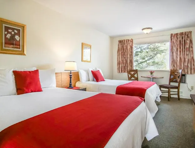 Gables Motel hotel detail image 4