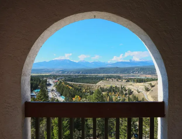 Radium Chalet hotel detail image 4