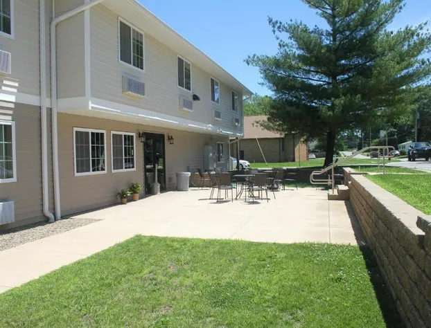 Green Acres Hotel hotel detail image 2