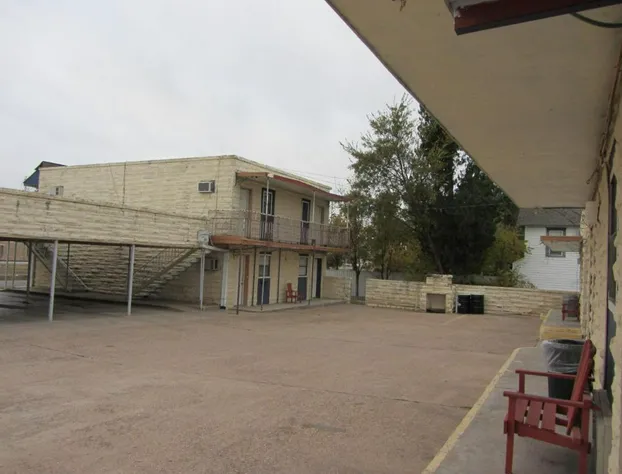 Budget INN hotel detail image 2