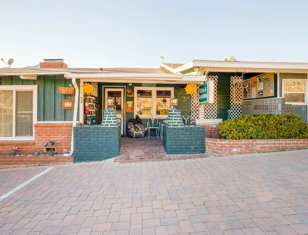 The Kern Lodge hotel detail image 1