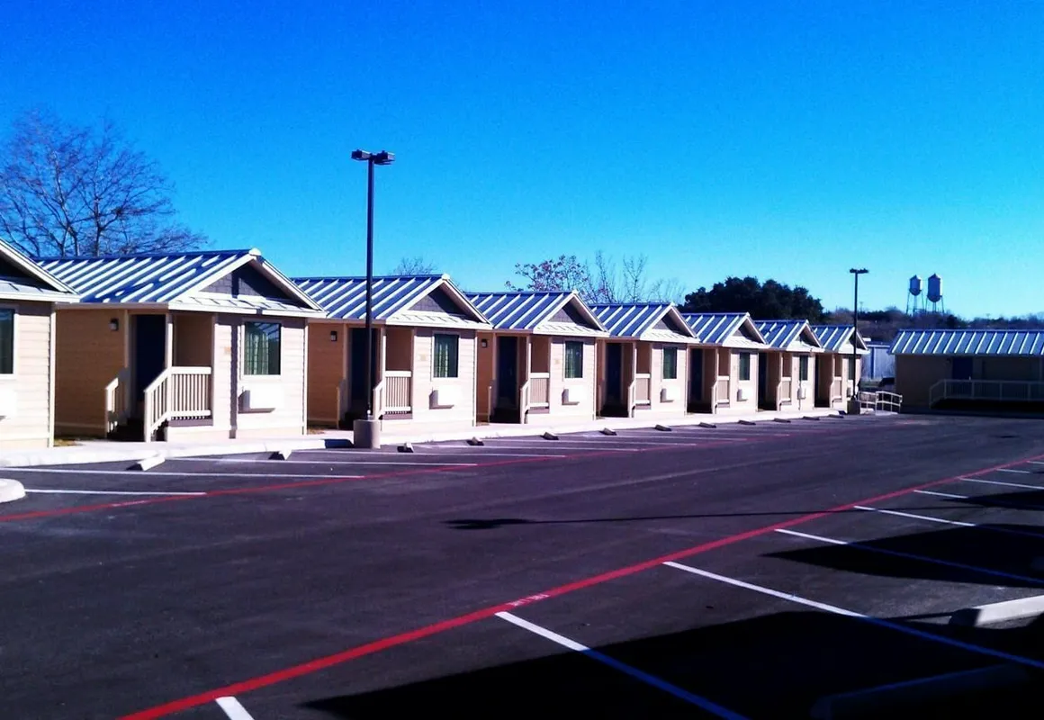 FieldHouse Inn hotel hero