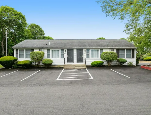 Founder's Brook Motel and Suites hotel detail image 1