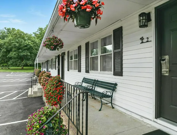 Founder's Brook Motel and Suites hotel detail image 2