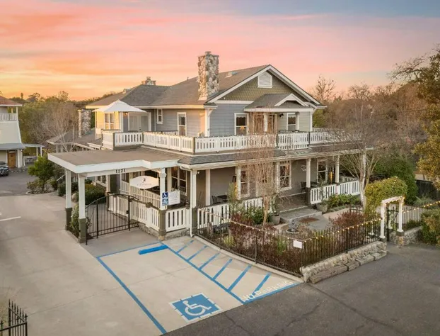 Polo House and Bungalows hotel detail image 2