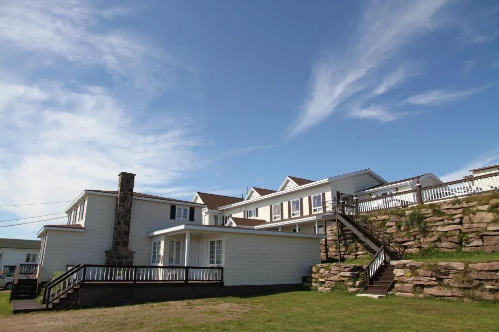 Auberge Motel 4 Saisons hotel hero