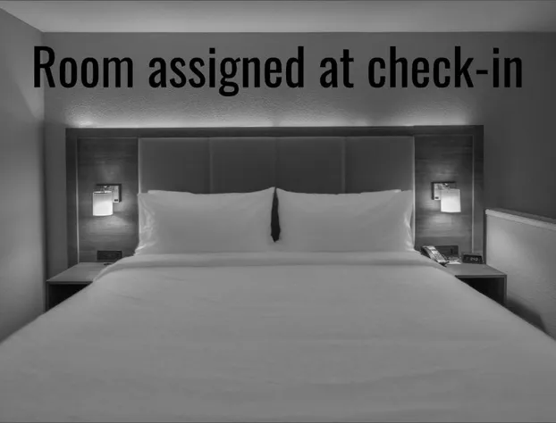 Holiday Inn Express & Suites N Waco Area - West by IHG hotel detail image 4