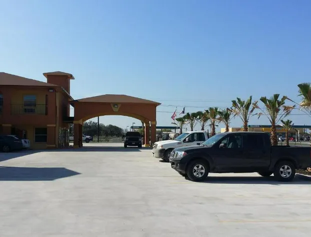 Texan Inn and Suites Tilden hotel detail image 4