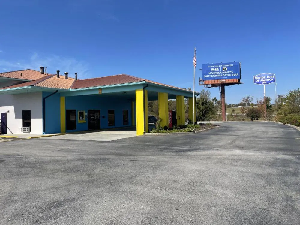 Motor Inns Of America hotel hero